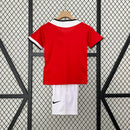 KIT Infantil Retrô Manchester United 2005/06 Casa