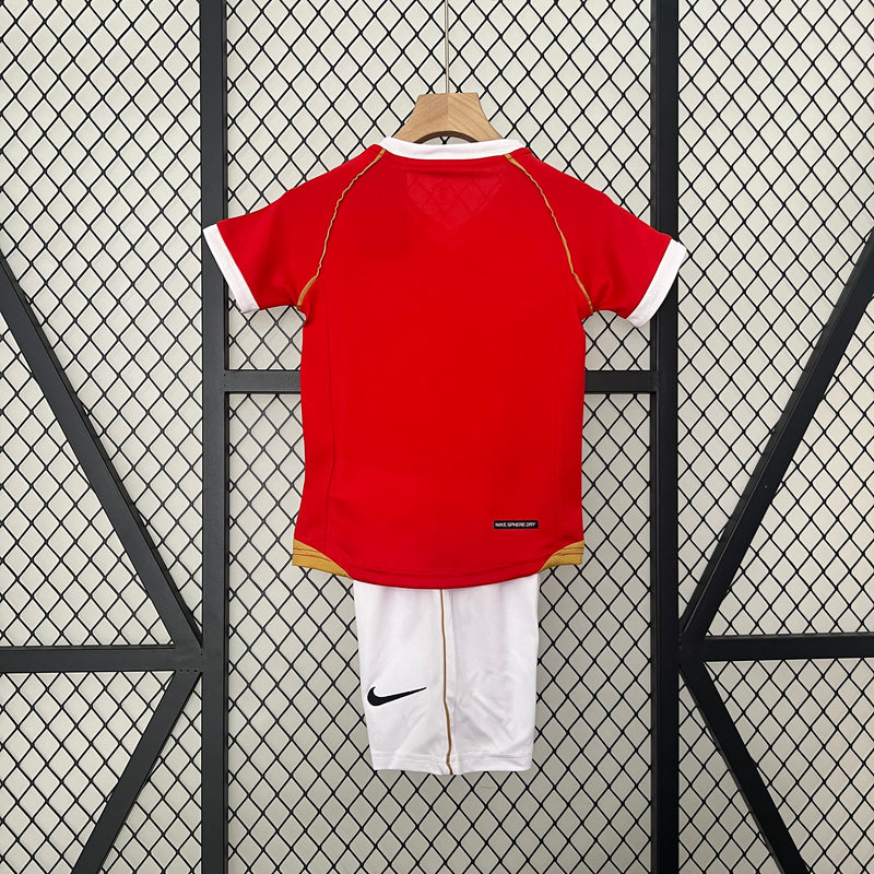 KIT Infantil Retrô Manchester United 2006/07 Casa