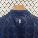 KIT Infantil Manchester United 2024/25 Fora