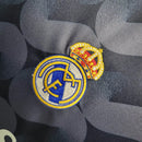 KIT Infantil Real Madrid 2023/24 Fora